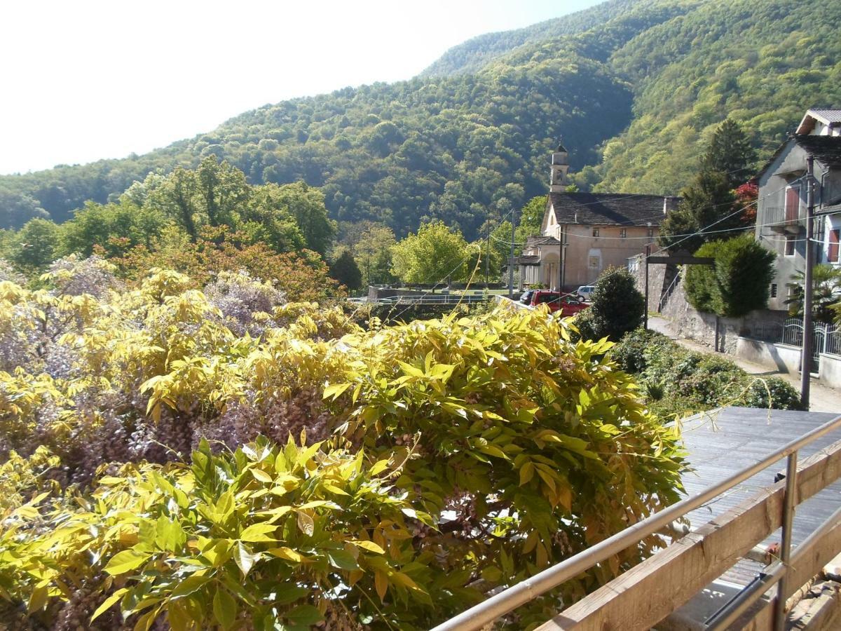Hotel Antica Trattoria Del Boden Ornavasso Exterior foto